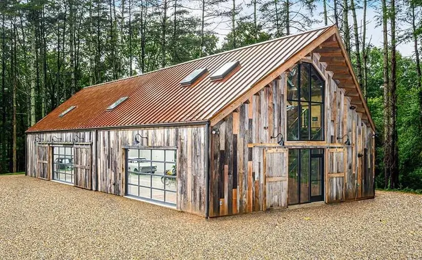 avante-av-clear-black-barn-garage-door-01