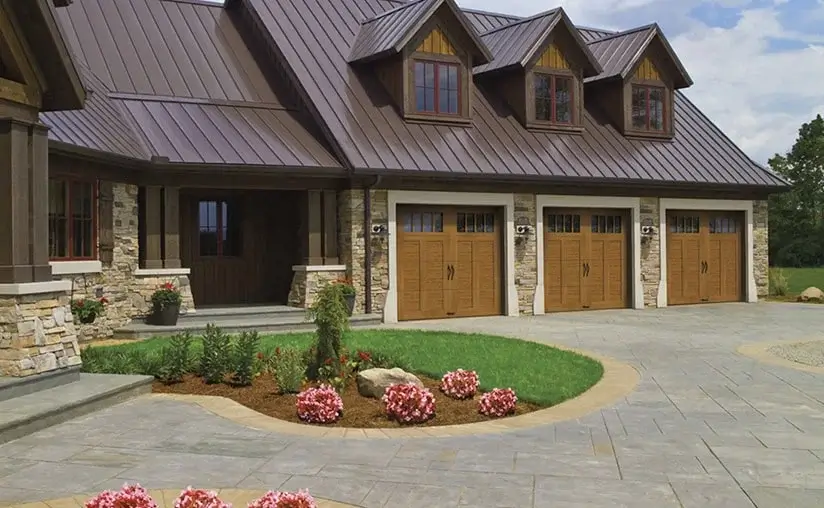 canyon-ridge-4-layer-design12-rec14-medium-garage-door